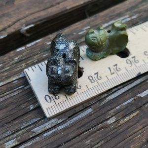 Handmade stone cat beads